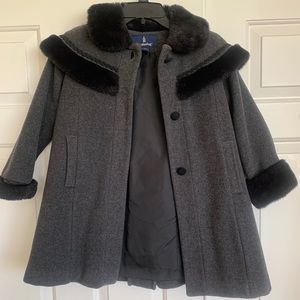 Coat  children’s size : 6